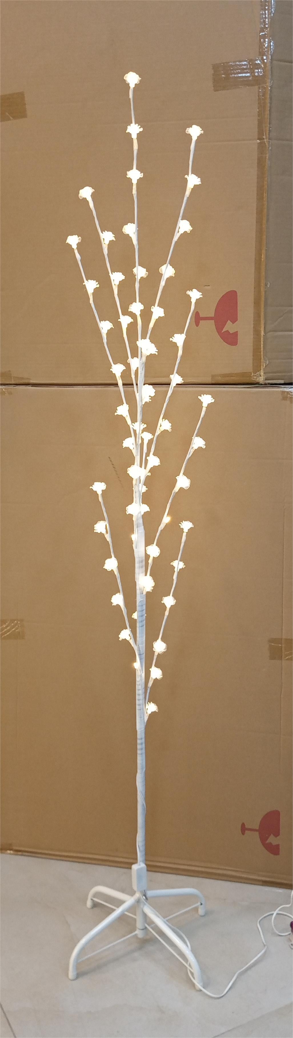 Modern LED Tree Lamp – Aesthetic Light Decor for Stylish Interiors, Living Room or Wedding Decor