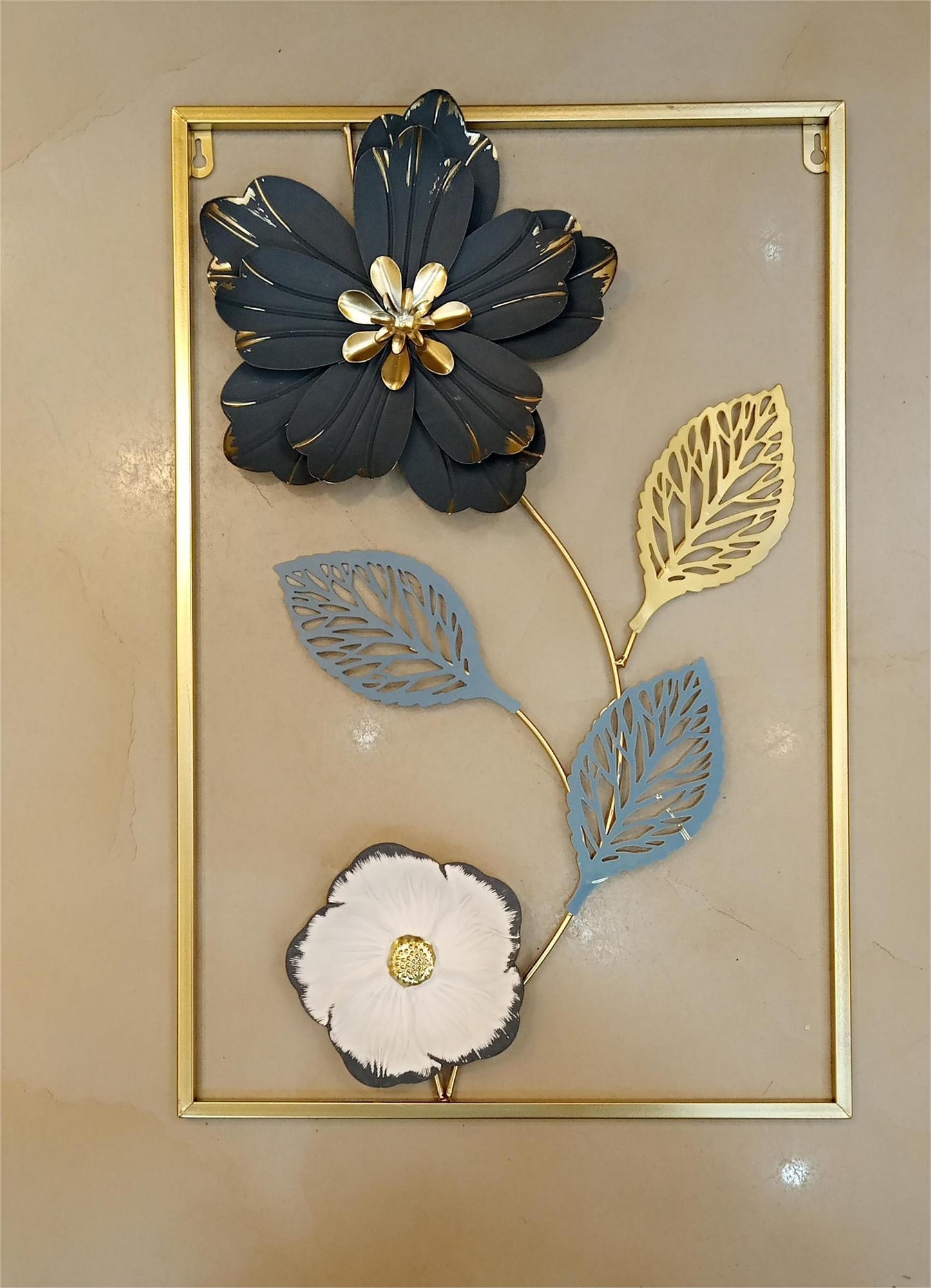 Durable 23.5" x 15.5" Metal Panels for Modern Interior & Exterior Designs