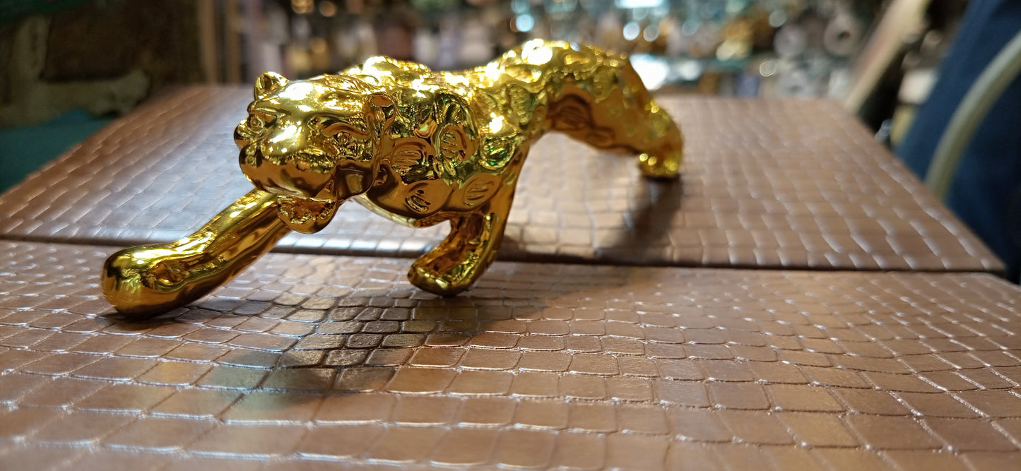 1pc Money Leopard Figurine Auto Interior Dashboard Accessories Resin Crafts Home Decor Cool Automobiles Gift Car Ornaments