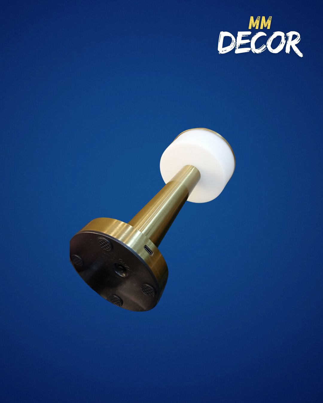 Modern LED Table Lamp – Wireless, Rechargeable & Dimmable for Study or Bedroom