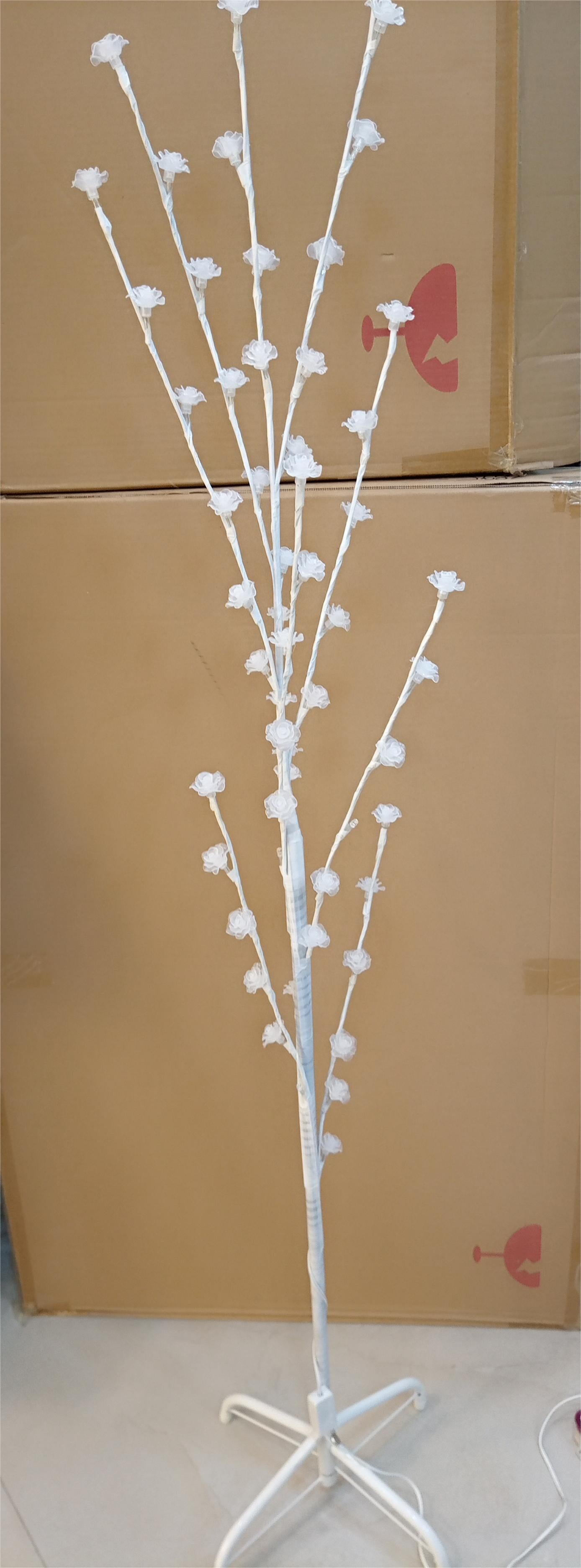 Modern LED Tree Lamp – Aesthetic Light Decor for Stylish Interiors, Living Room or Wedding Decor
